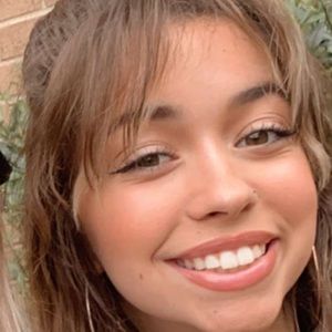 Meet your Posher, Lashay